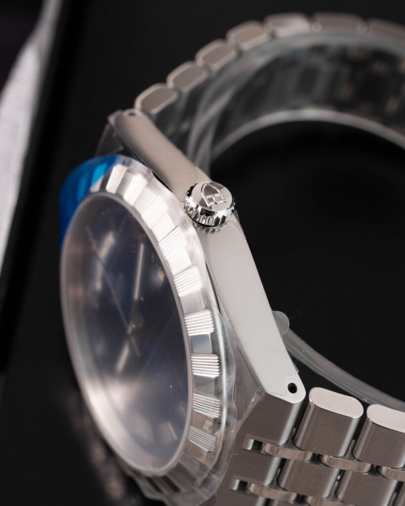 Tudor Royal 28600 2022