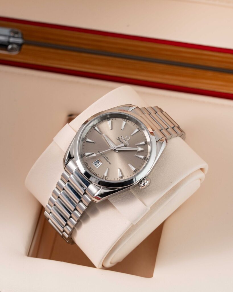 Omega Seamaster Aqua Terra 220.10.38.20.09.001 2025