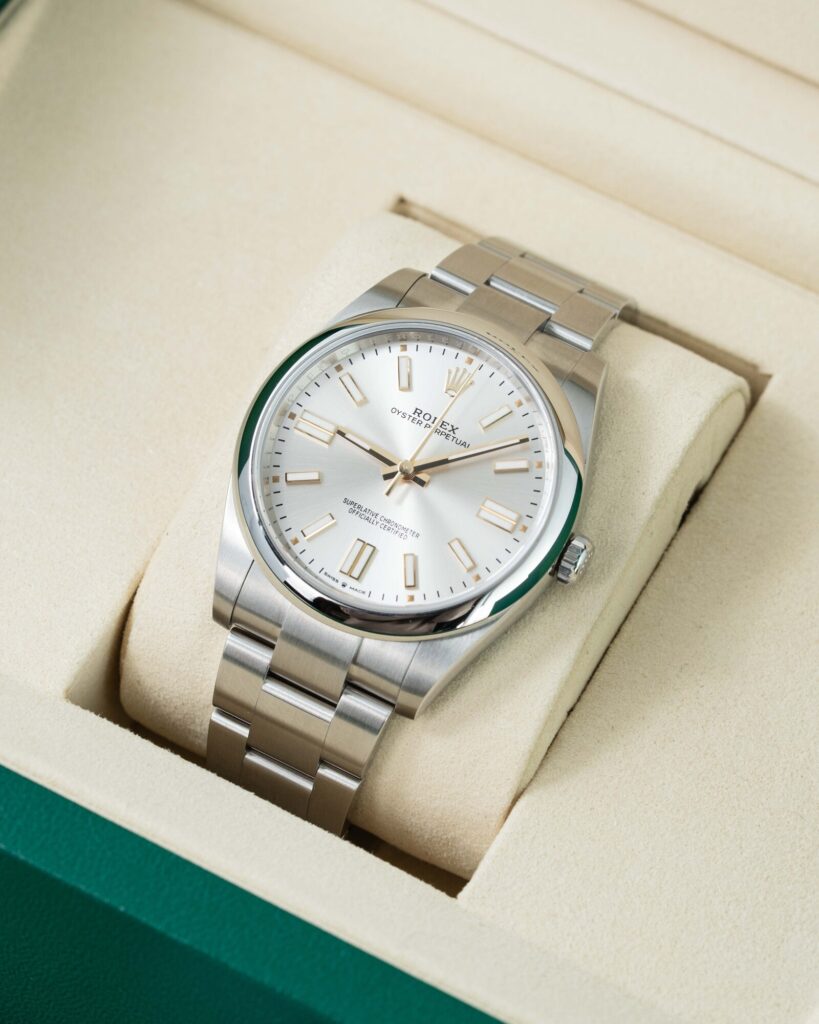 Rolex Oyster Perpetual 124300 2025