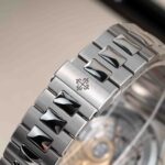 Patek Philippe Nautilus 5990/1A-001 2020