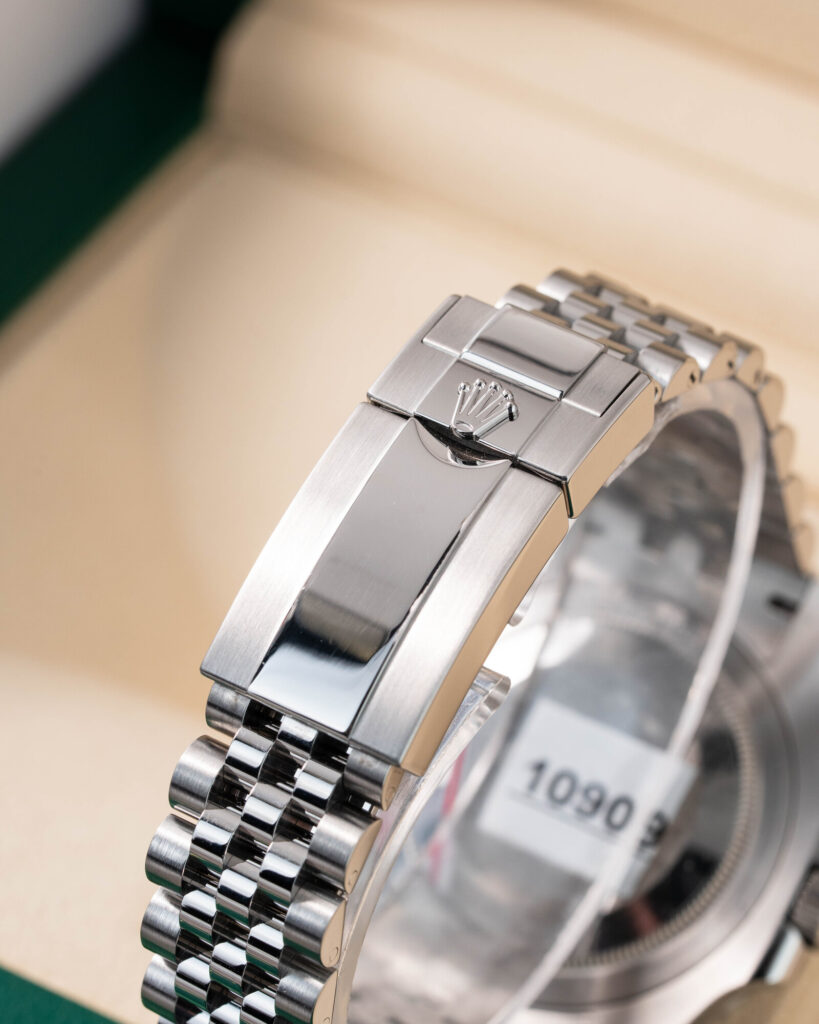 Rolex GMT-Master II 126710BLNR 2024