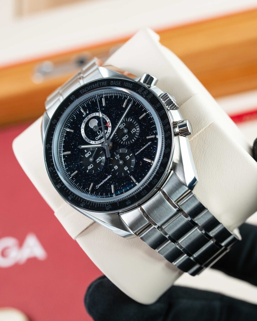 Omega Speedmaster Moonphase  311.30.44.32.01.001 2020