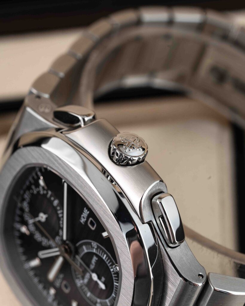 Patek Philippe Nautilus 5990/1A-001 2020