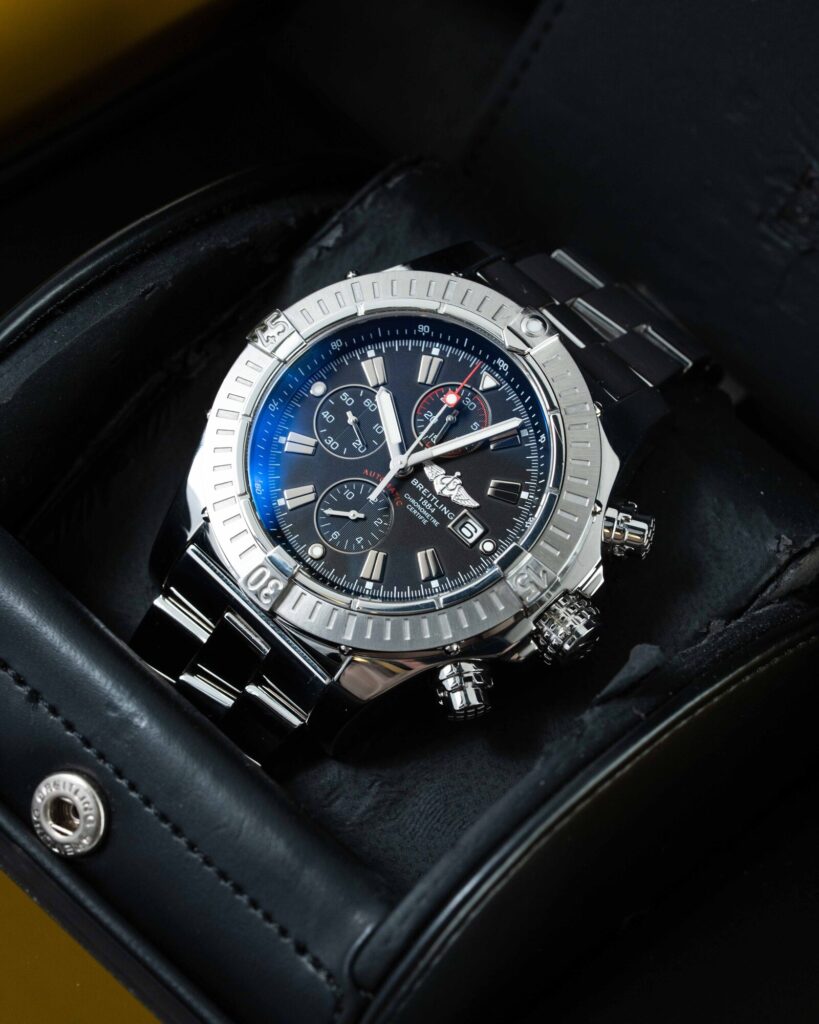 Breitling Super Avenger A1337011 2011