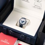 Omega Speedmaster Professional Moonwatch 'silver Snoopy Award' 310.32.42.50.02.001 2024