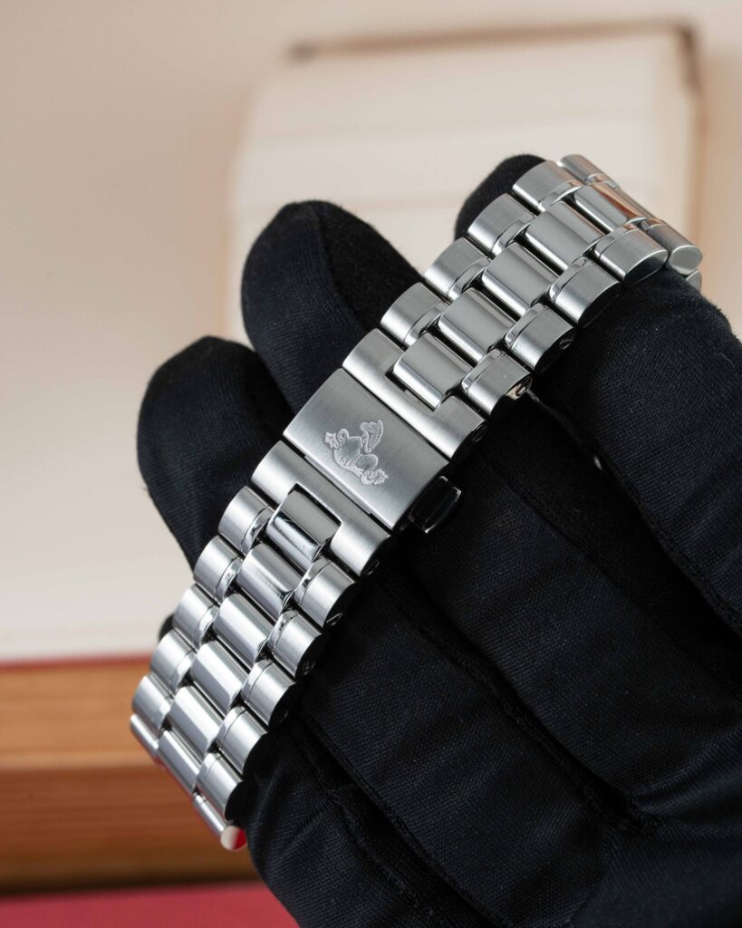 Omega Speedmaster 324.30.38.50.55.001 2025