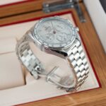 Omega Speedmaster 324.30.38.50.55.001 2025