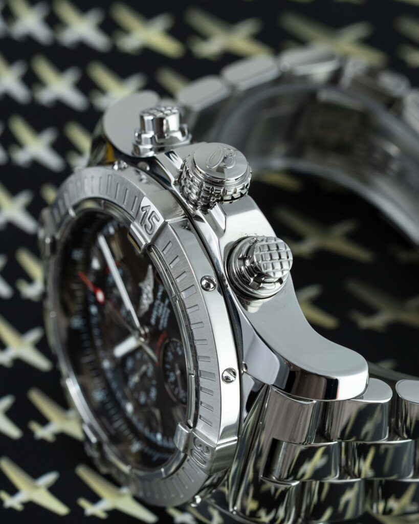Breitling Super Avenger A1337011 2011