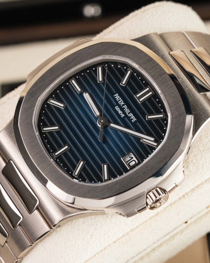 Patek Philippe Nautilus 5811/1G-001 2022