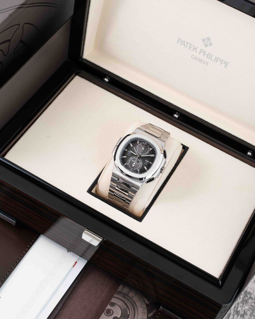 Patek Philippe Nautilus 5990/1A-001 2020