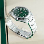 Rolex Oyster Perpetual 124300 2023