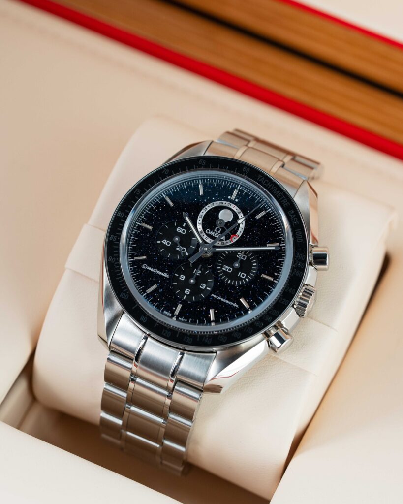 Omega Speedmaster Moonphase  311.30.44.32.01.001 2020