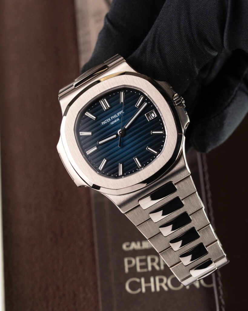 Patek Philippe Nautilus 5811/1G-001 2022