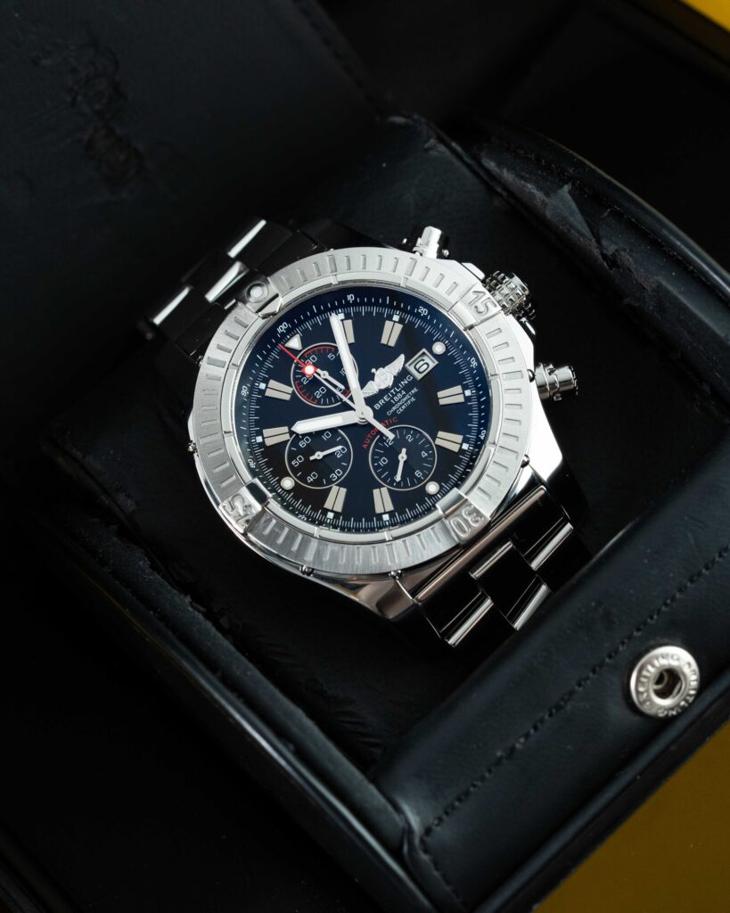 Breitling Super Avenger A1337011 2011