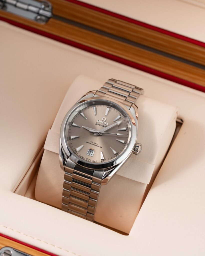 Omega Seamaster Aqua Terra 220.10.38.20.09.001 2025