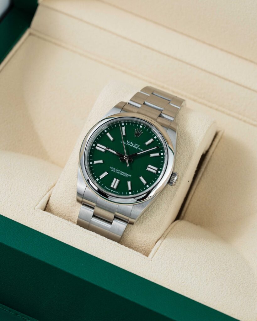 Rolex Oyster Perpetual 124300 2023