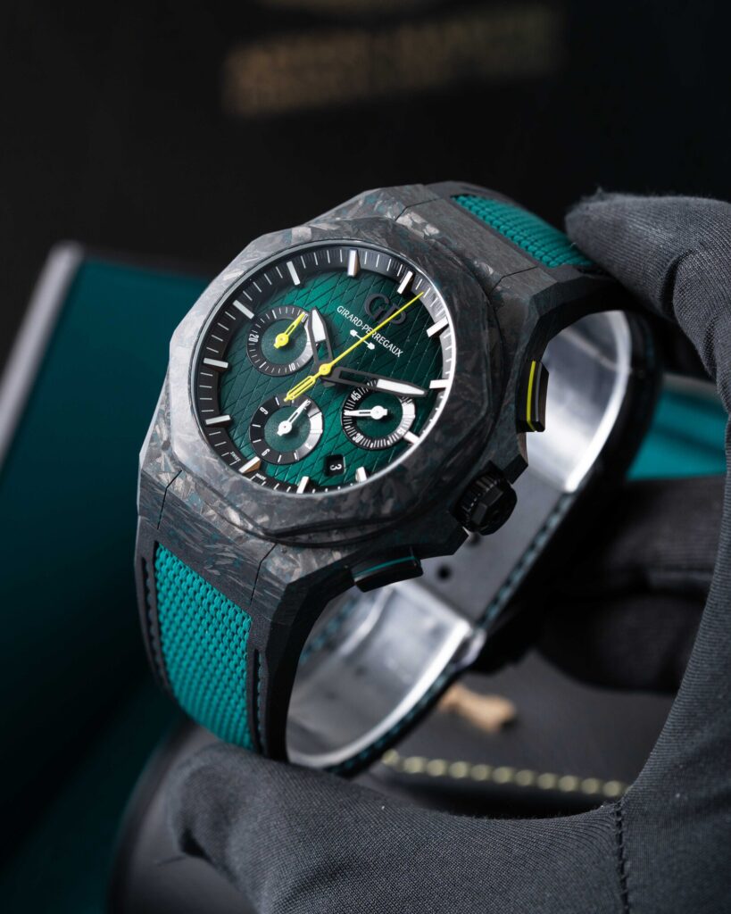 Girard Perregaux Laureato 81060-41-3071-1CX 2022