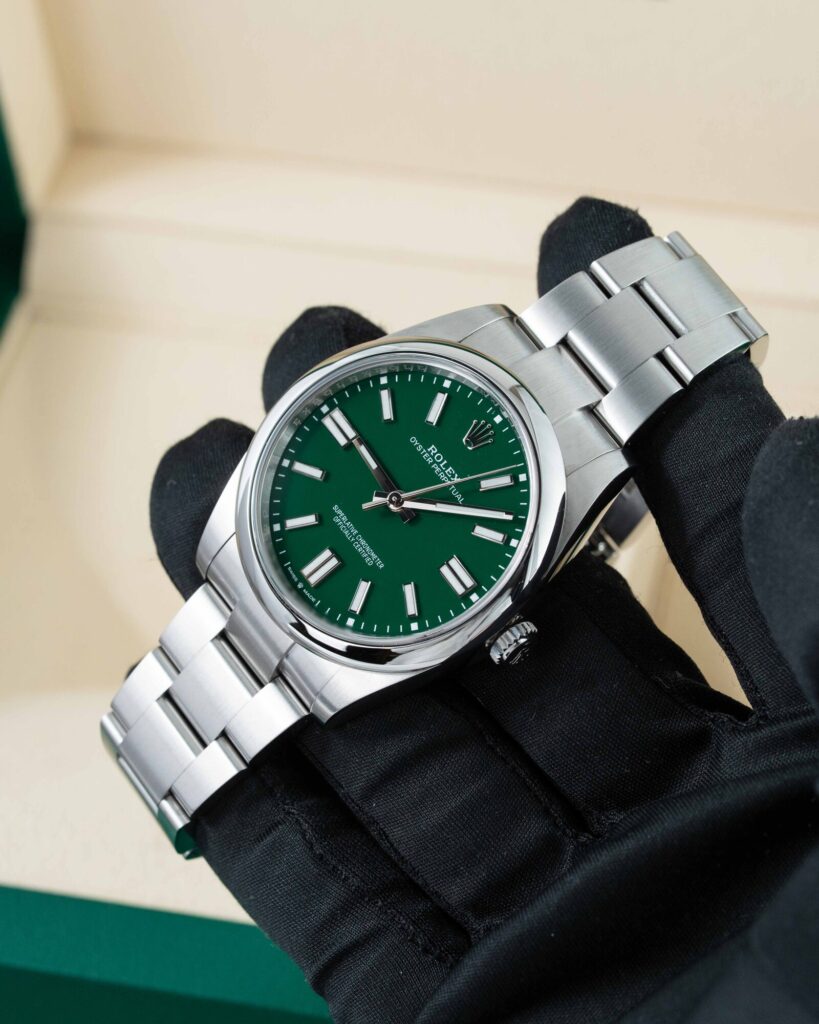 Rolex Oyster Perpetual 124300 2023