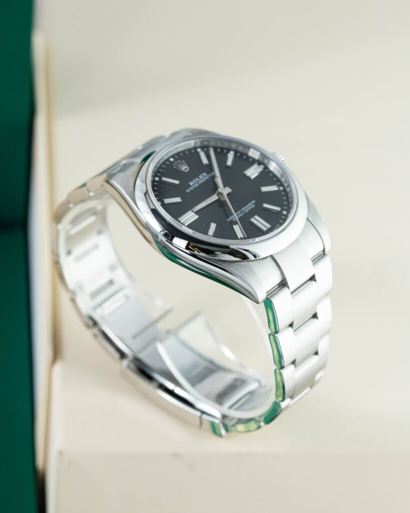 Rolex Oyster Perpetual 124300 2023