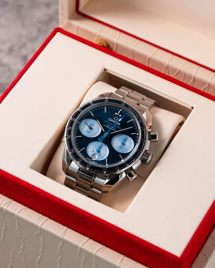 Omega Speedmaster 324.30.38.50.03.002 2022