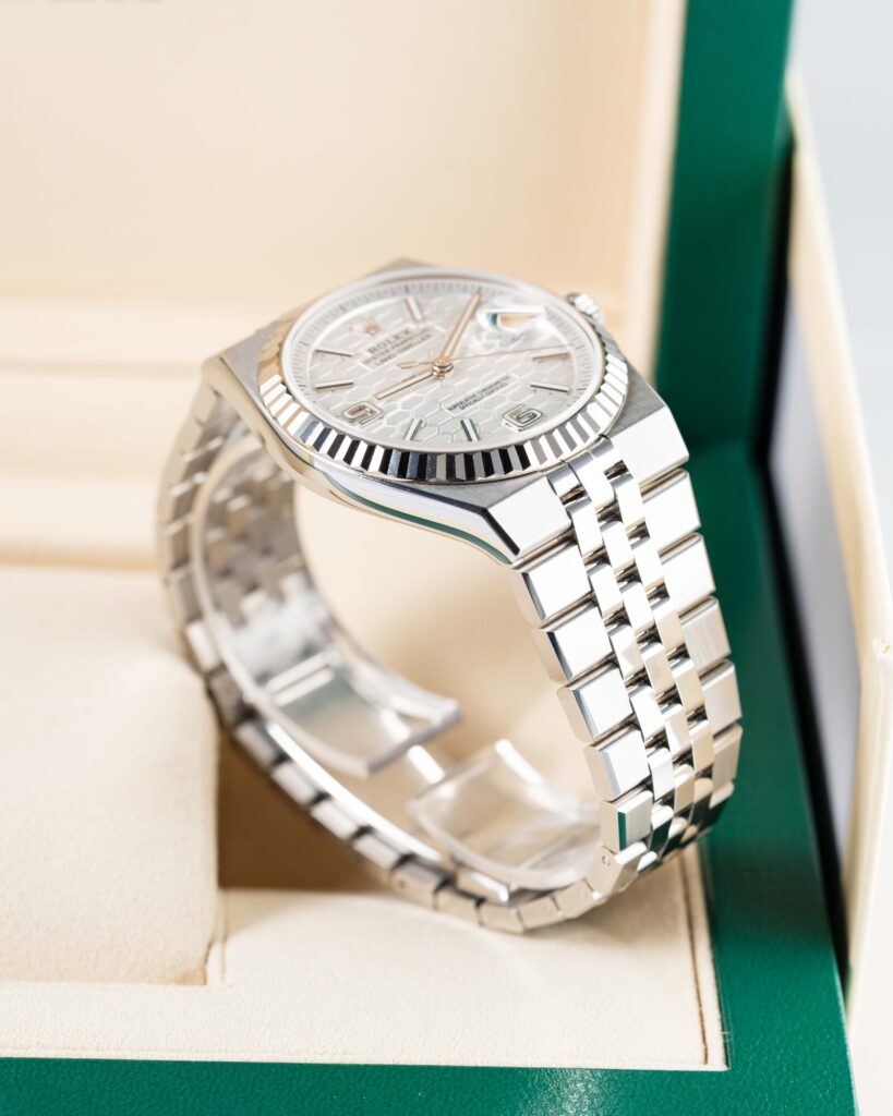 Rolex Land-Dweller