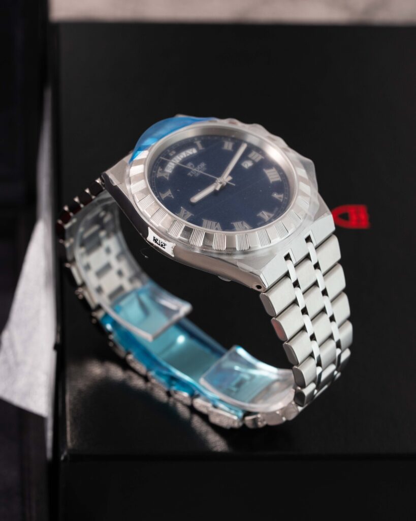Tudor Royal 28600 2022