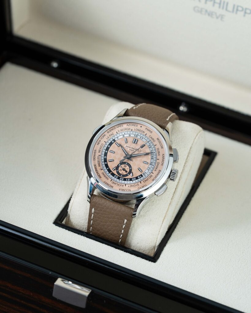 Patek Philippe Complications 5935A-001 2022