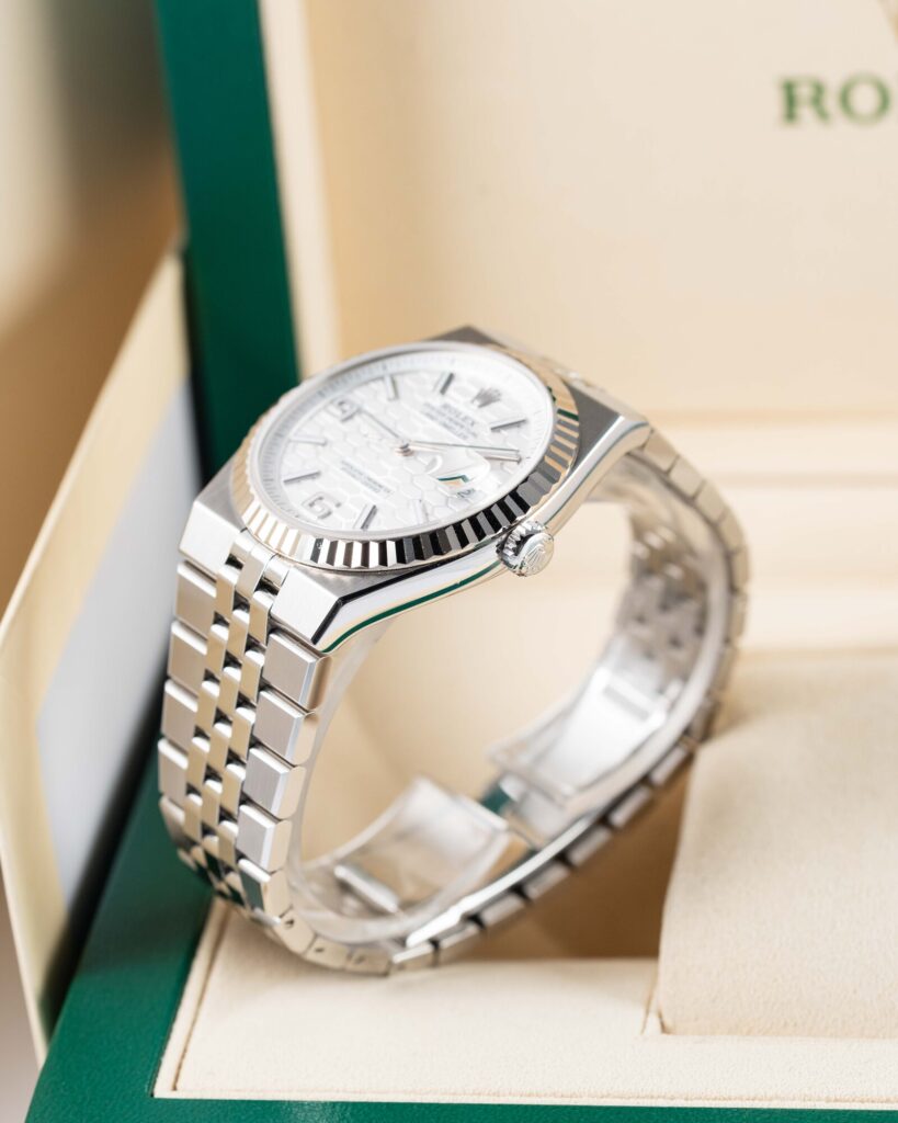 Rolex Land-Dweller
