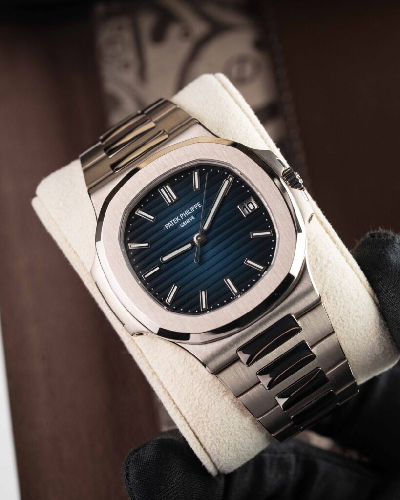 Patek Philippe Nautilus 5811/1G-001 2022