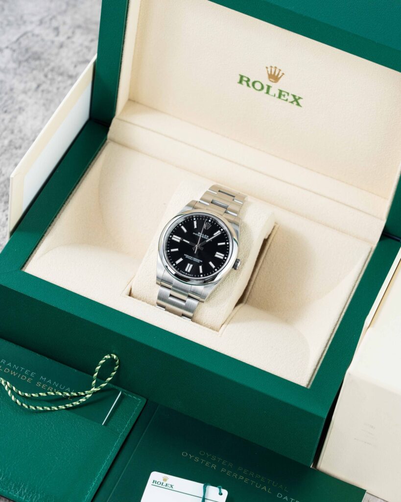 Rolex Oyster Perpetual 124300 2023