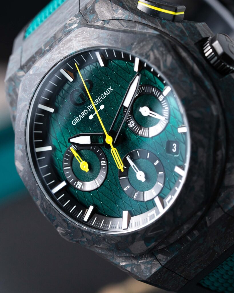 Girard Perregaux Laureato 81060-41-3071-1CX 2022