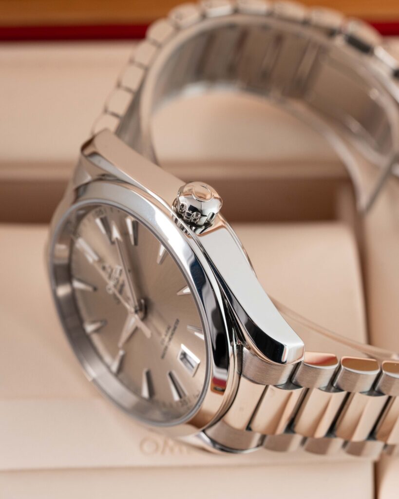 Omega Seamaster Aqua Terra 220.10.38.20.09.001 2025