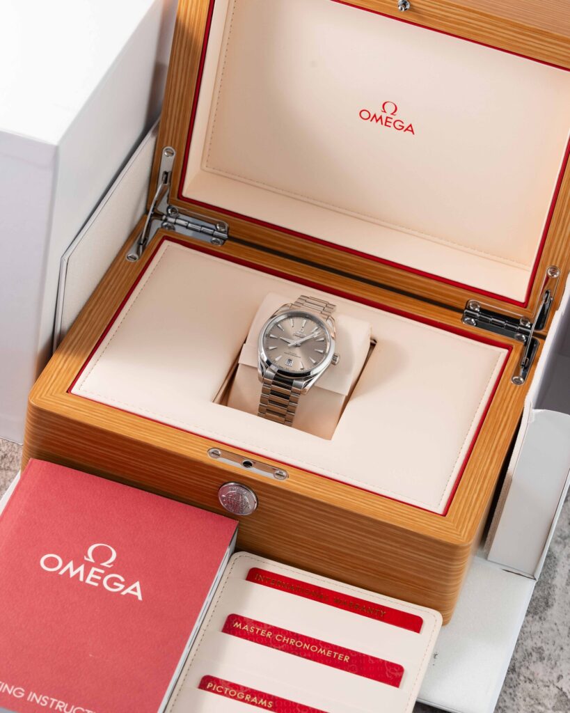 Omega Seamaster Aqua Terra 220.10.38.20.09.001 2025