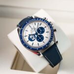 Omega Speedmaster Professional Moonwatch 'silver Snoopy Award' 310.32.42.50.02.001 2024