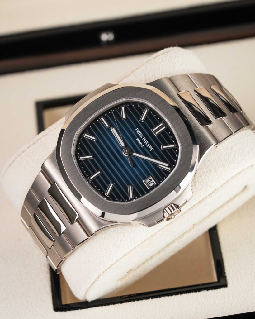 Patek Philippe Nautilus 5811/1G-001 2022