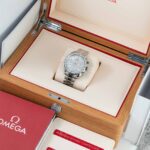 Omega Speedmaster 324.30.38.50.55.001 2025