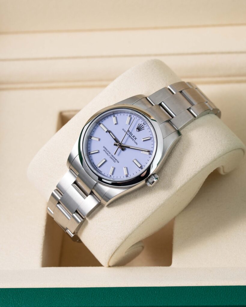 Rolex Oyster Perpetual 124200 2025
