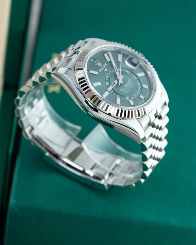 Rolex Sky-Dweller 336934 2025