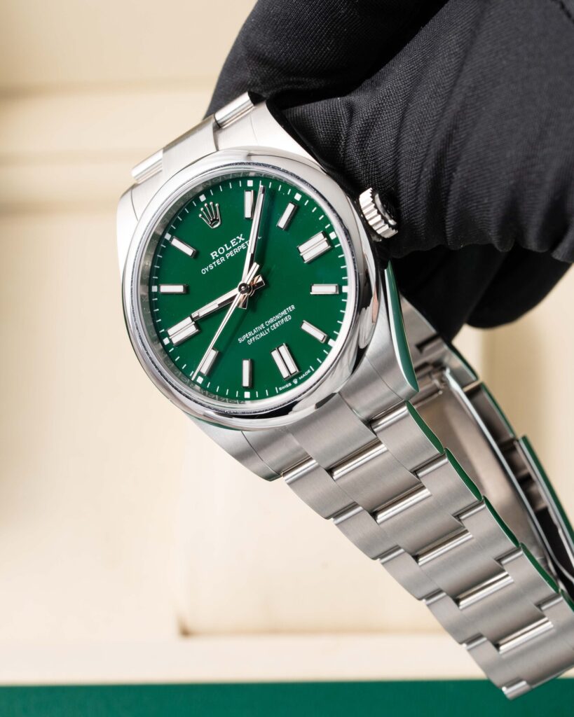Rolex Oyster Perpetual 134300 2025