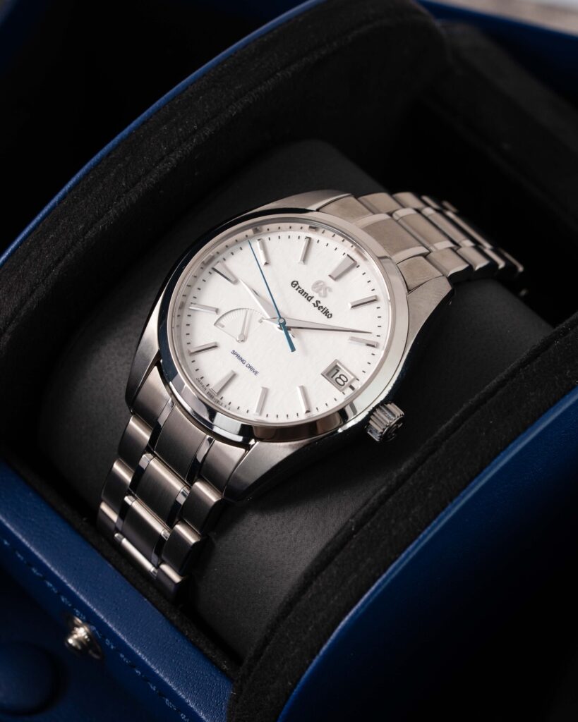 Grand Seiko Spring Drive Heratige Collection SBGA211G 2024