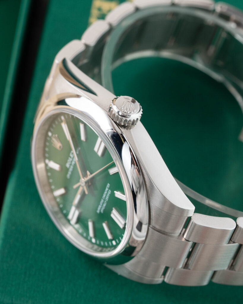 Rolex Oyster Perpetual 134300 2025