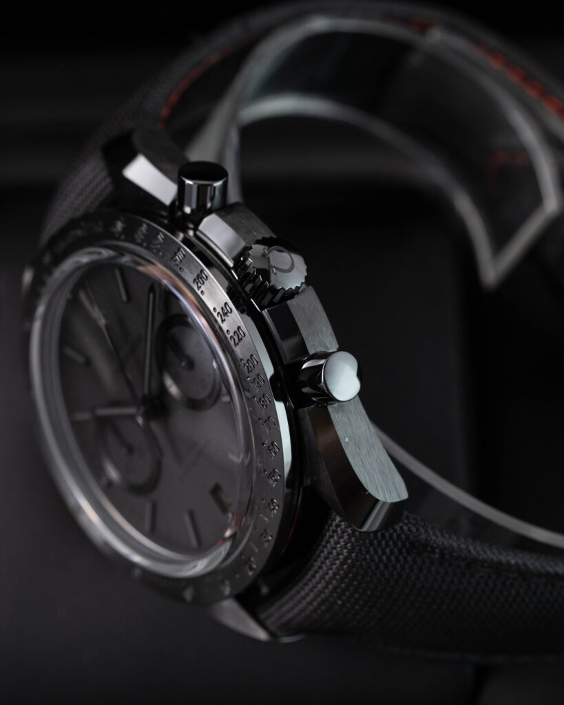 Omega Speedmaster 311.92.44.51.01.005 2017