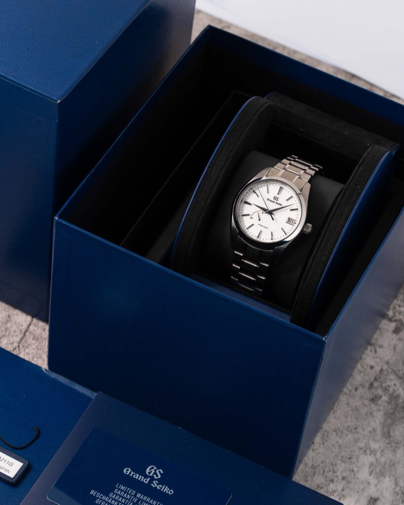 Grand Seiko Spring Drive Heratige Collection SBGA211G 2024
