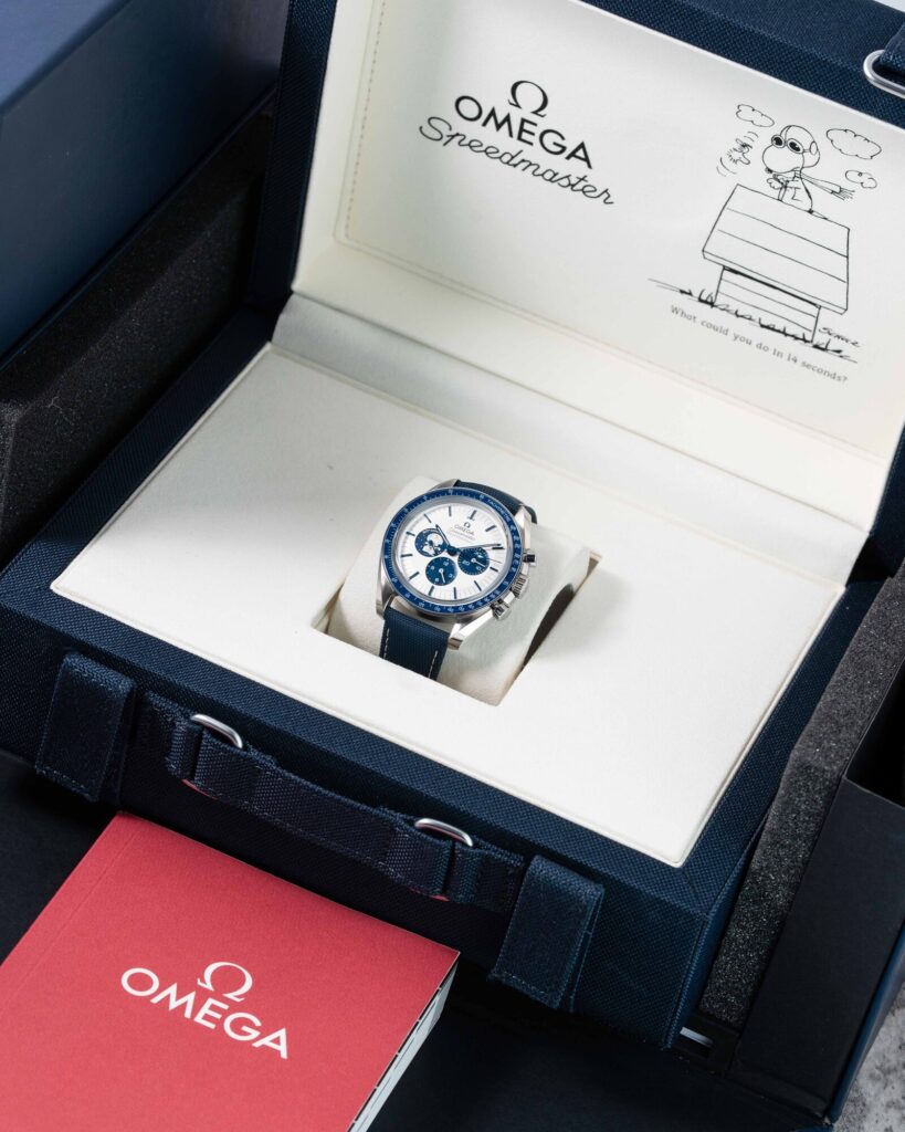 Omega Speedmaster Silver Snoopy Award 310.32.42.50.02.001 2025