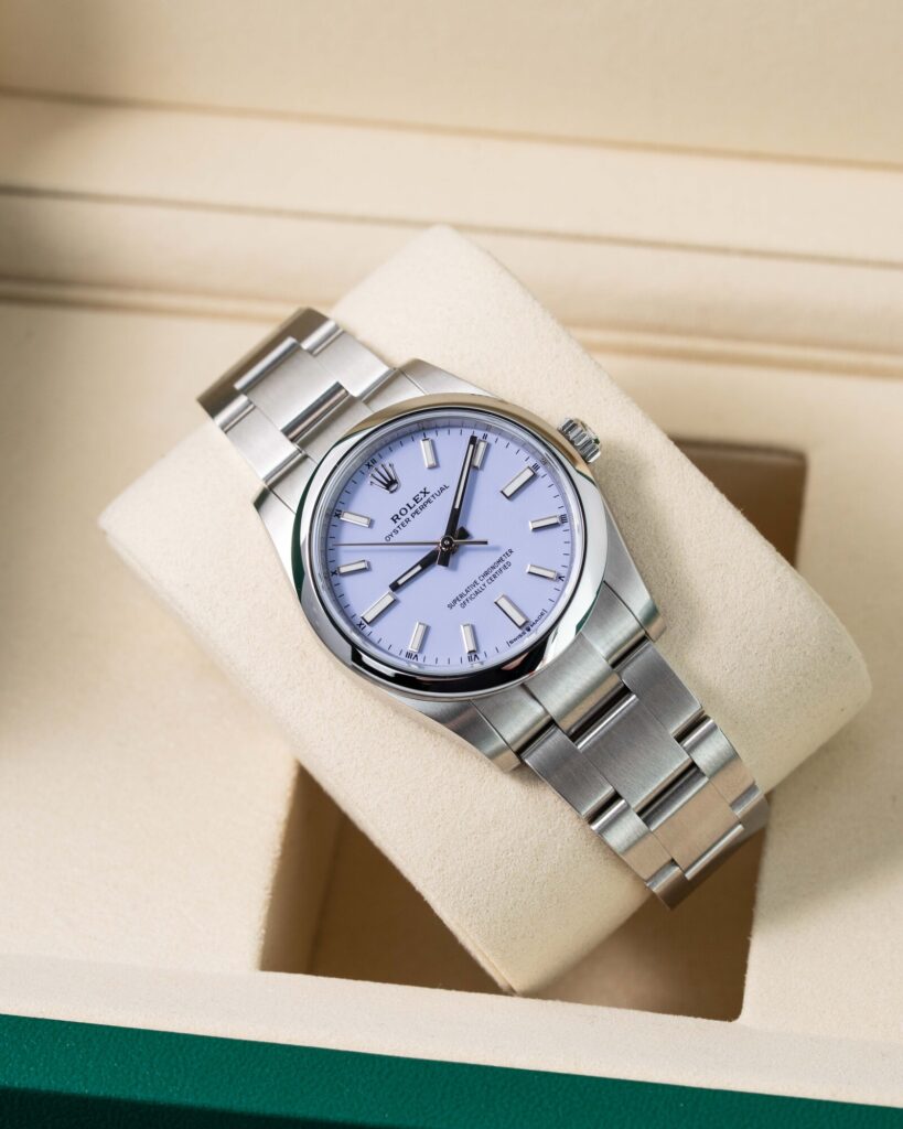 Rolex Oyster Perpetual 124200 2025