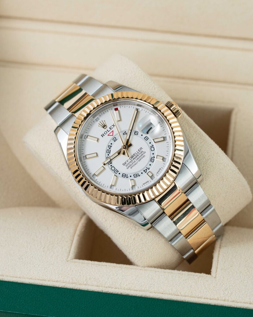 Rolex Sky-Dweller 326933 2018