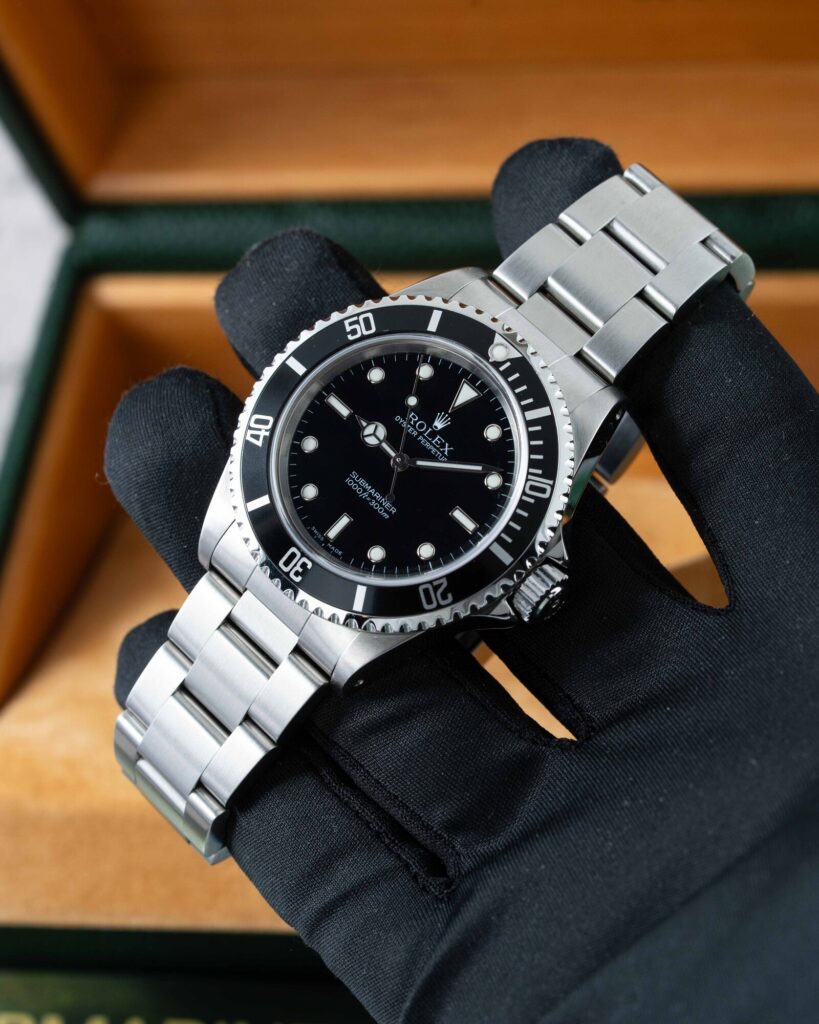 Rolex Submariner 14060M 2002
