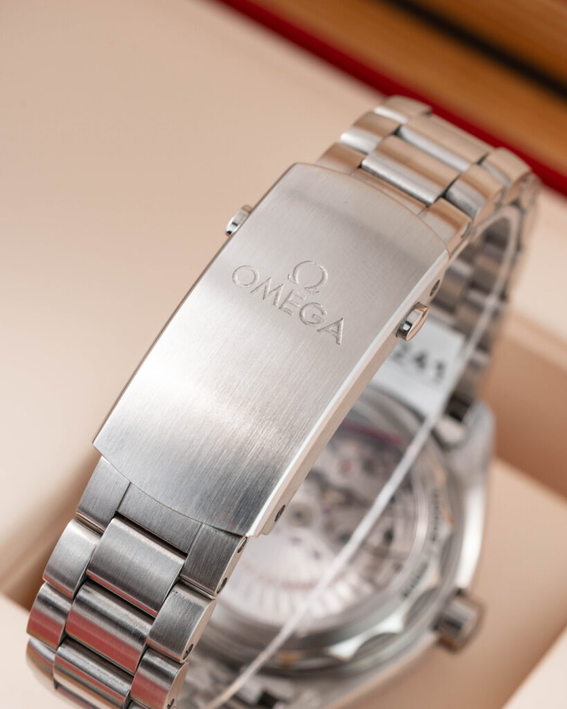 Omega Seamaster 215.30.44.21.04.001 2025