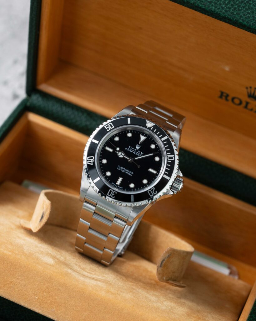 Rolex Submariner 14060M 2002