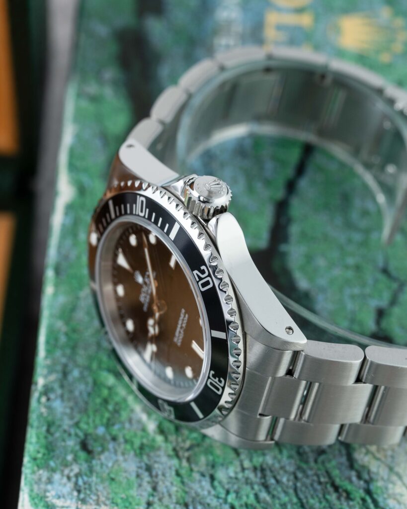 Rolex Submariner 14060M 2002